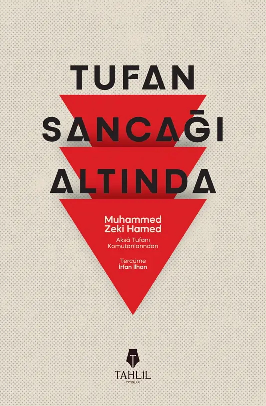 Tufan Sancağı Altında